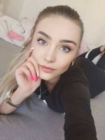 Ева
